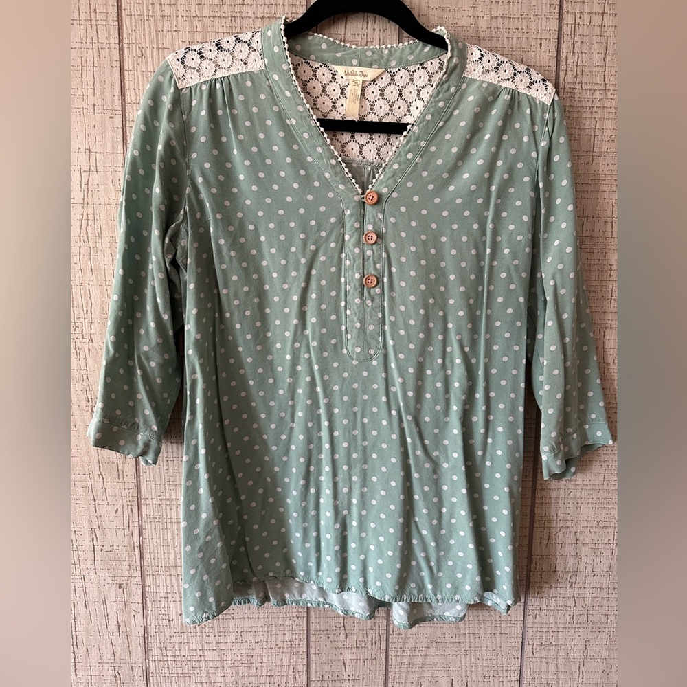 Matilda Jane Polka dot mint top Medium